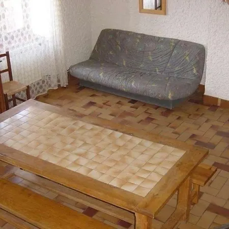 Familial Pres De La Chaise-dieu Avec Jardin, Terrasse, Jeux Pour Enfants Et Equipements Bebe - Fr-1-582-287 * Saint-Didier-sur-Doulon